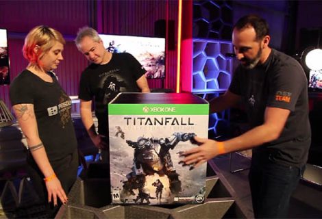 Η συλλεκτική έκδοση του Titanfall είναι γιγάντια! Δες το unboxing της
