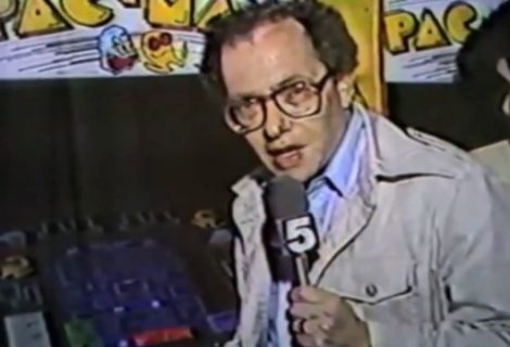 Δημοσιογράφος περιγράφει το gameplay του Pac-Man. Στα 80s!