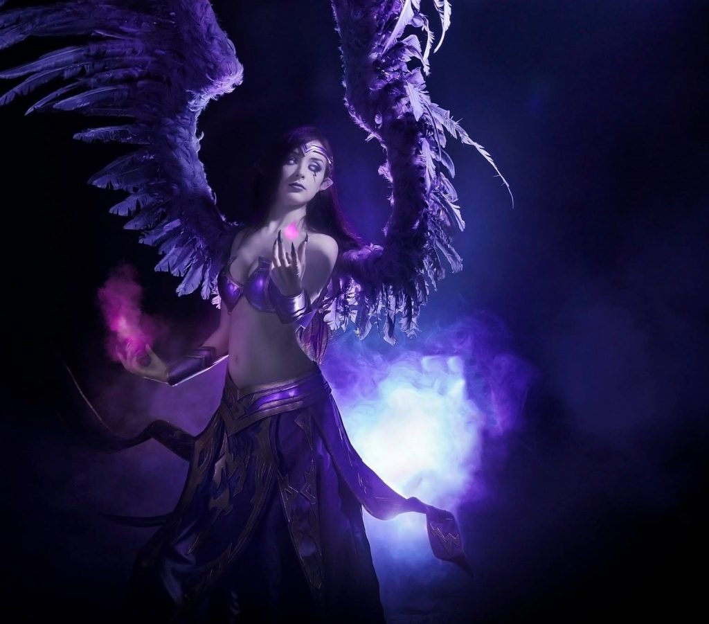 H Issabel φωτογραφίζεται ως Morgana