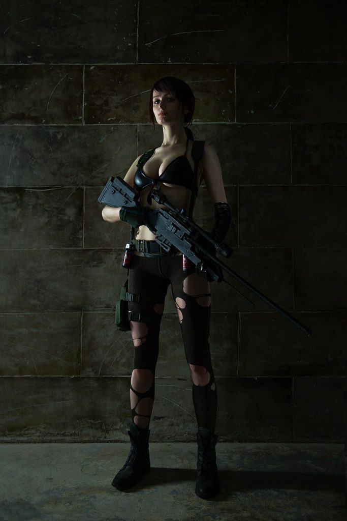 metal-gear-quiet-cosplay-2