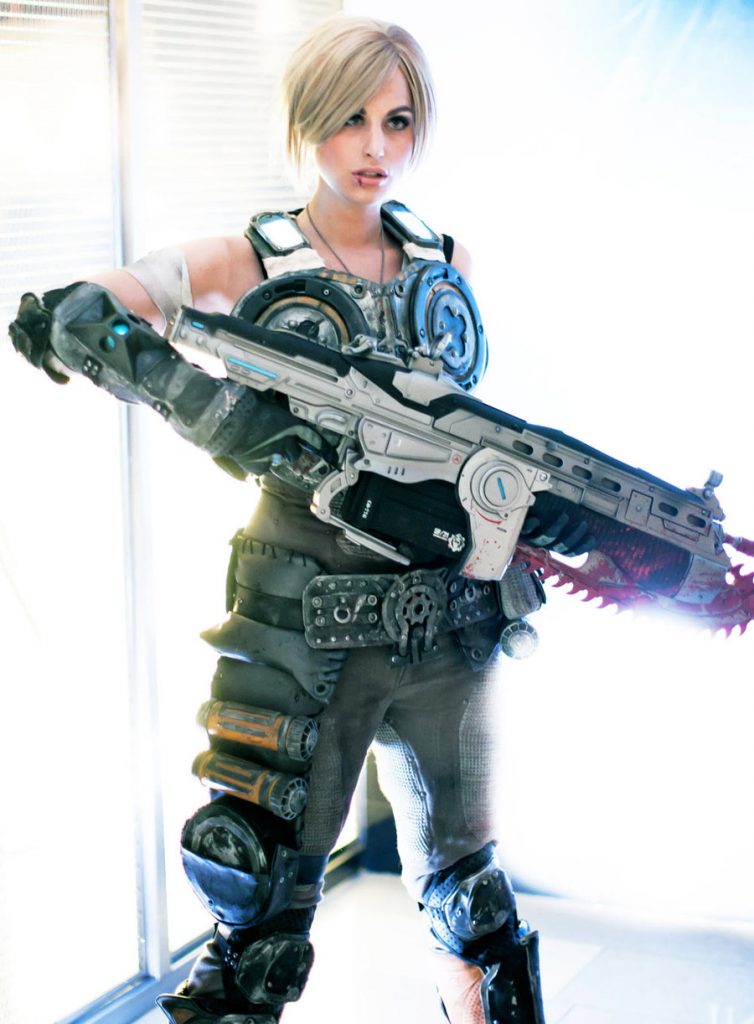 meagan-marie-gears-of-war-cosplay-1