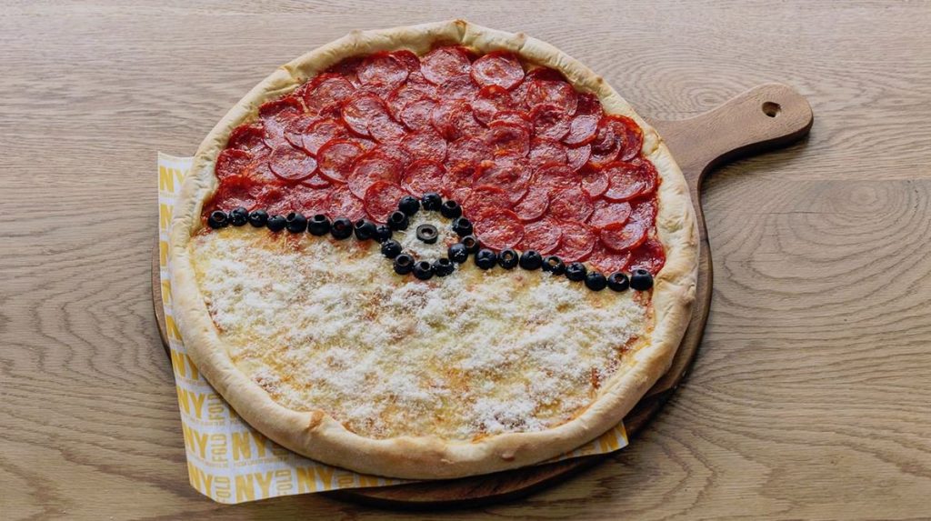 poke-ball-pizza