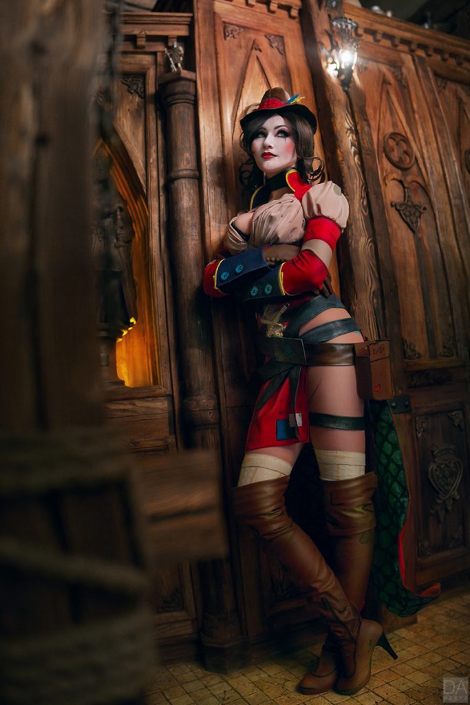 Mad Moxxi Cosplay (1)