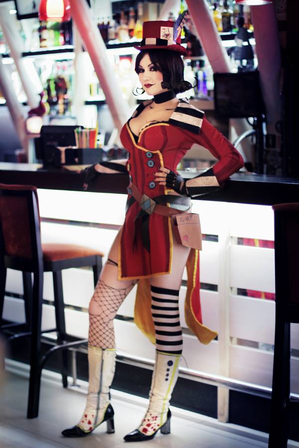 Mad Moxxi Cosplay (4)