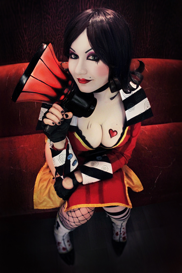 Mad Moxxi Cosplay (9)