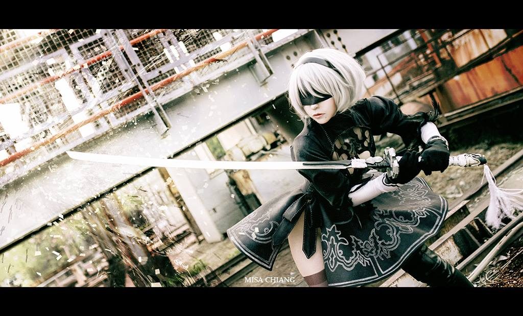 Nier Automata Cosplay (3)