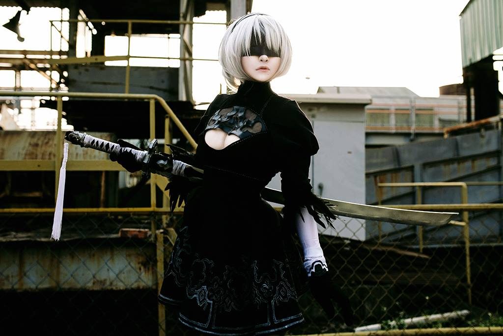 Nier Automata Cosplay (4)