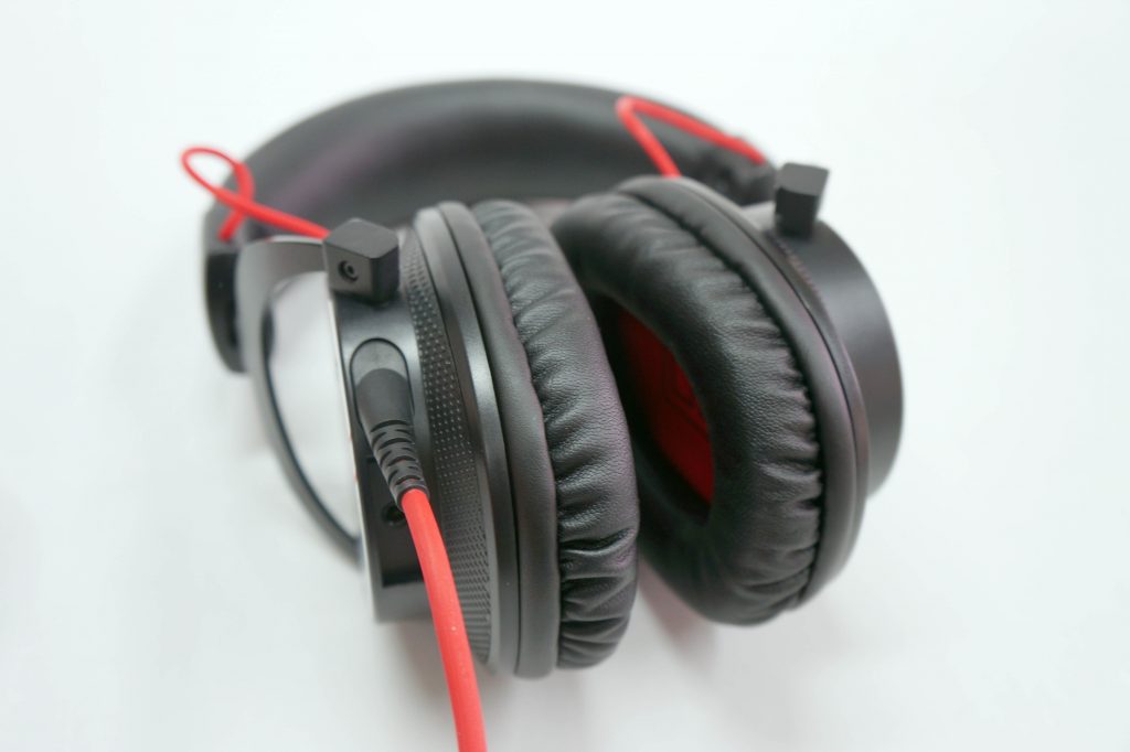 Sound BlasterX H7 TE (7)