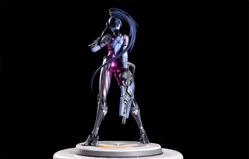 Widowmaker Statue (3)