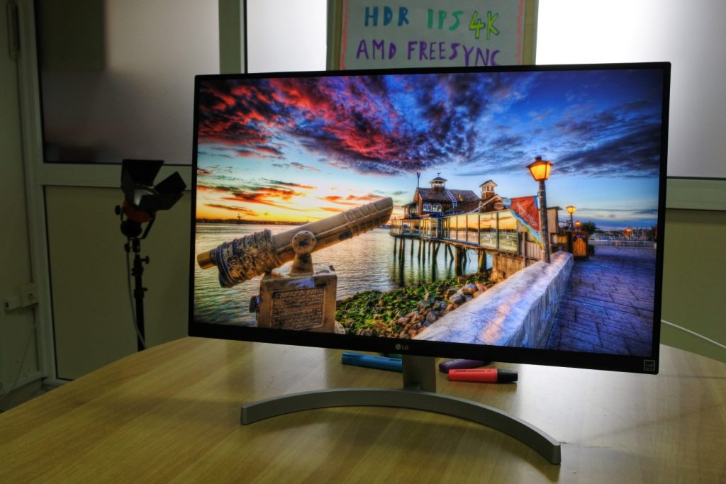 LG 27UK600 monitor Review: «Η συμφέρουσα 4K all-around λύση»!